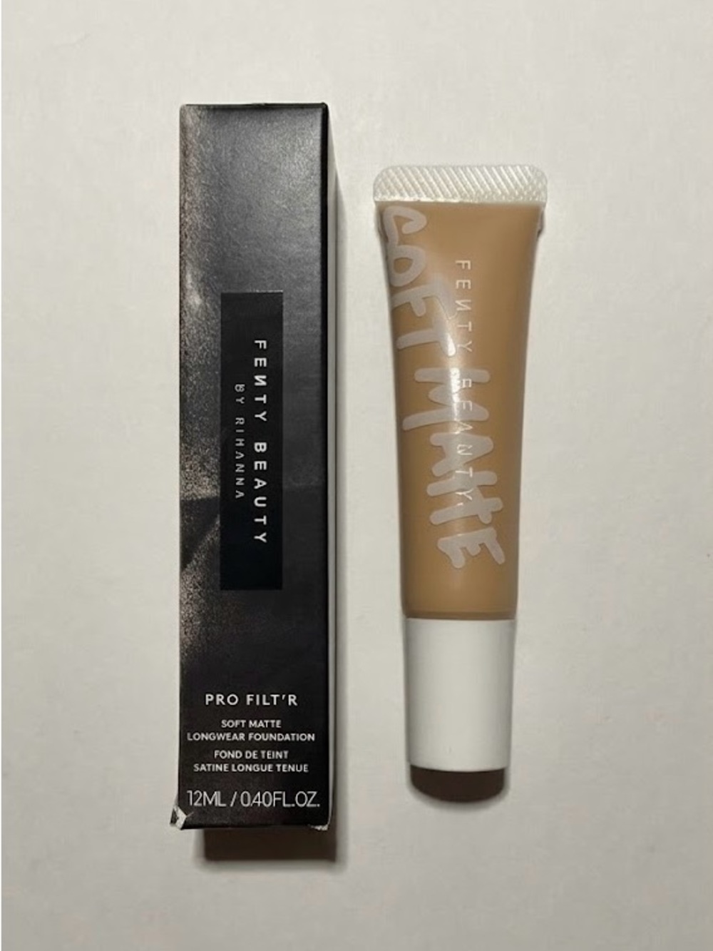 Fenty Beauty Pro Filt'r Soft Matte Longwear Foundation – Shade 315